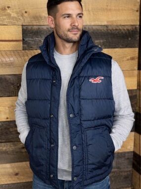 Hollister Men’s Dark Blue Quilted Puffer Vest with Red Logo